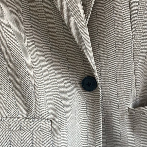 Beige/cream blazer with stripes - Picture 6 of 6